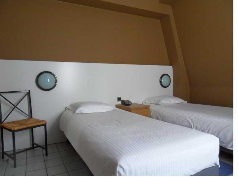 Hotel Lambeau Etterbeek Exterior foto